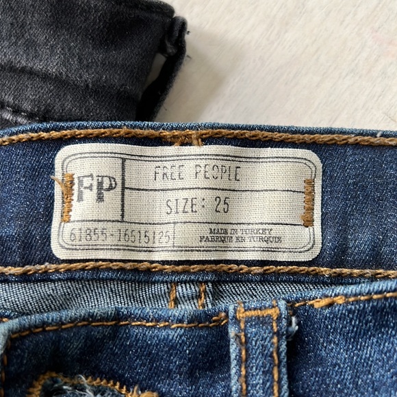 FREE PEOPLE jean bundle 🤍✨ - Picture 3 of 8
